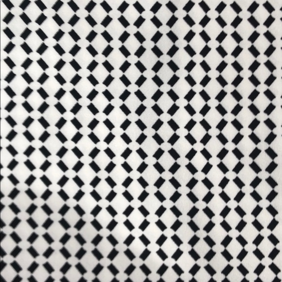 Geometric print long sleeve blouse Medium - Picture 5 of 5